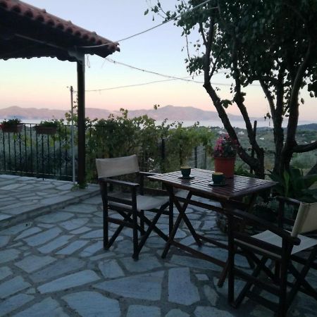 Villa Amfithea Moni Evaggelistrias Esterno foto